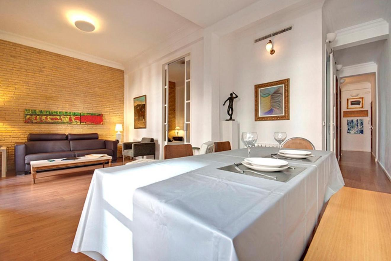 Beds & Breaks Strauss Leilighet Valencia Eksteriør bilde